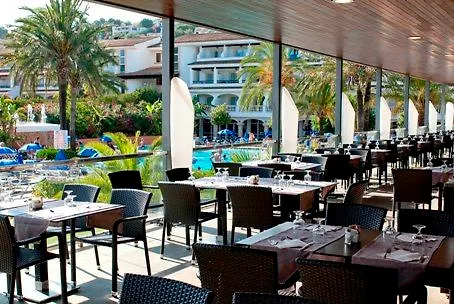 Hotel Beachclub Font De Sa Cala