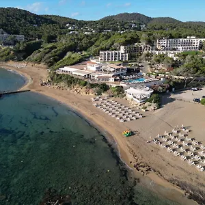 Invisa Club Cala Blanca 3* Es Figueral